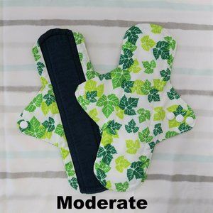 10.5" cloth menstrual pad (moderate) leaves